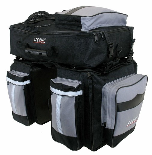 Rear bicycle pannier with three bags