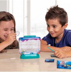 World Alive World Alive Aqua Dragons Mundo Marino con Luces LED