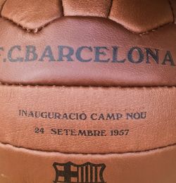 Ballon FC Barcelone rétro historique en cuir