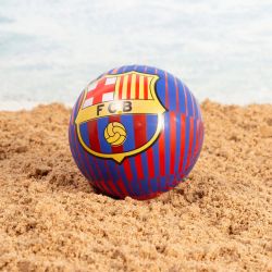 FC Barcelona Strandset mit Sandburg, Spielzeug und Ball