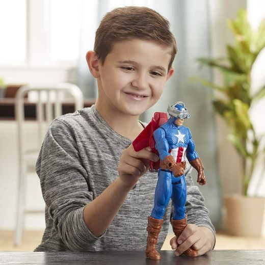 Hasbro Titan Hero Blast Gear Figurine Captain America 30 cm