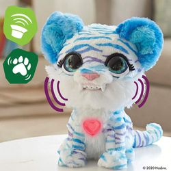Hasbro Furreal Friends North Mi gatita Polar