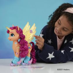 Hasbro My Little Pony Sunny Canta y Patina