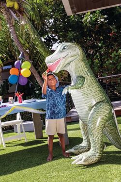 Intex 48593 Aufblasbarer Dinosaurier Tyrannosaurus Rex