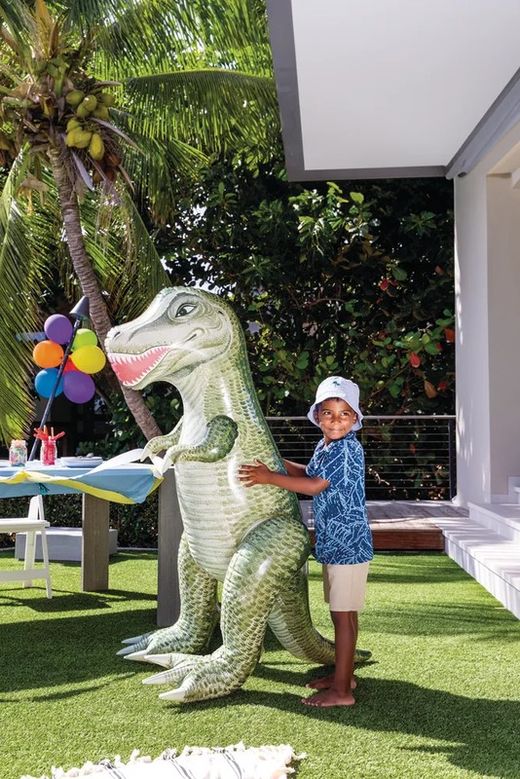 Intex 48593 Aufblasbarer Dinosaurier Tyrannosaurus Rex