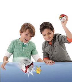 Pokémon Throw 'N' Pop Pokeball
