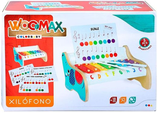 Xilófono de madera con partituras